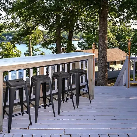 Funky Little Lakehouse - Private Dock And Sunset View Sunrise Beach Extérieur photo